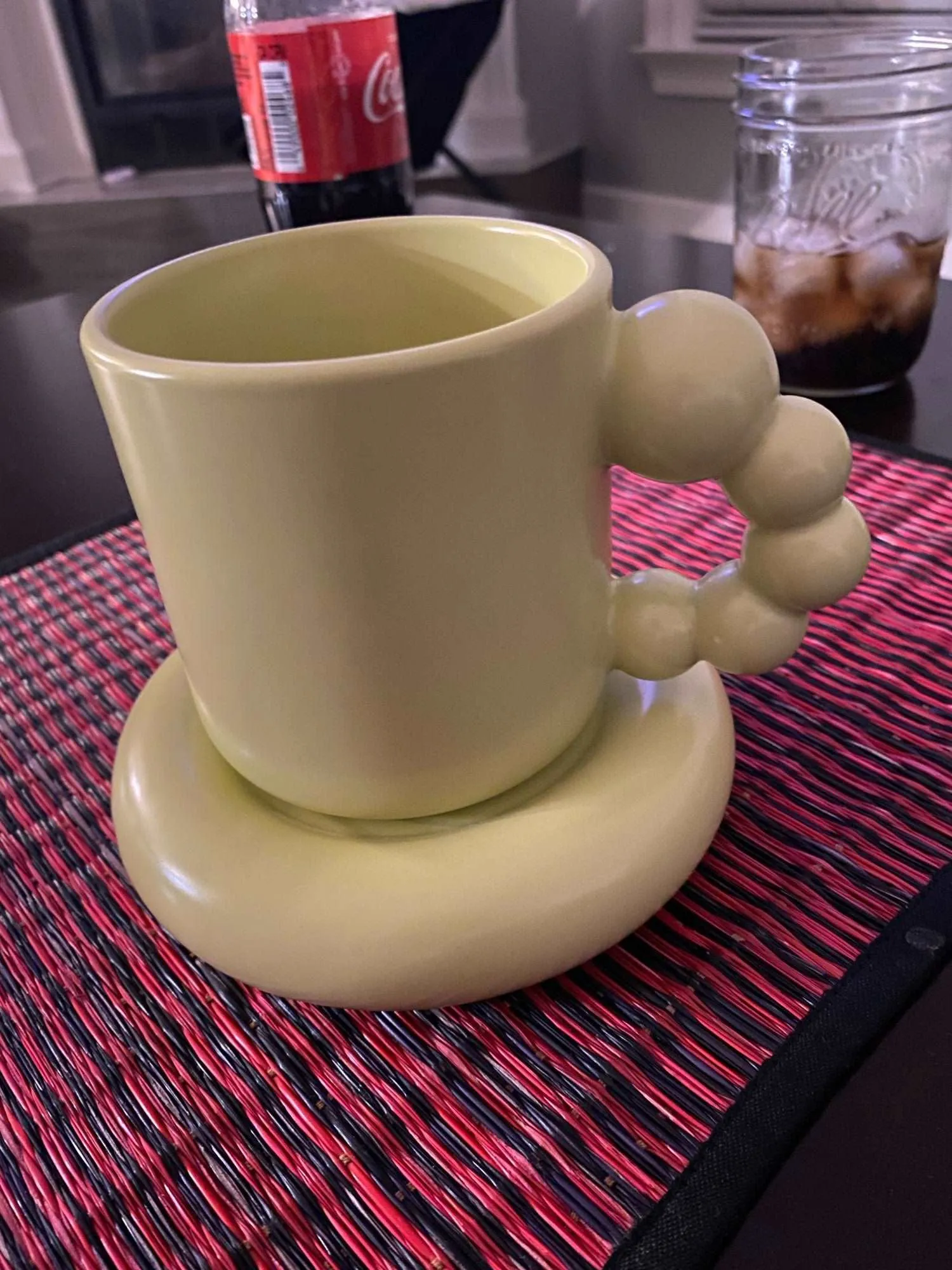 Bubbly Curvy Ceramic Mug with coaster, 300 ml