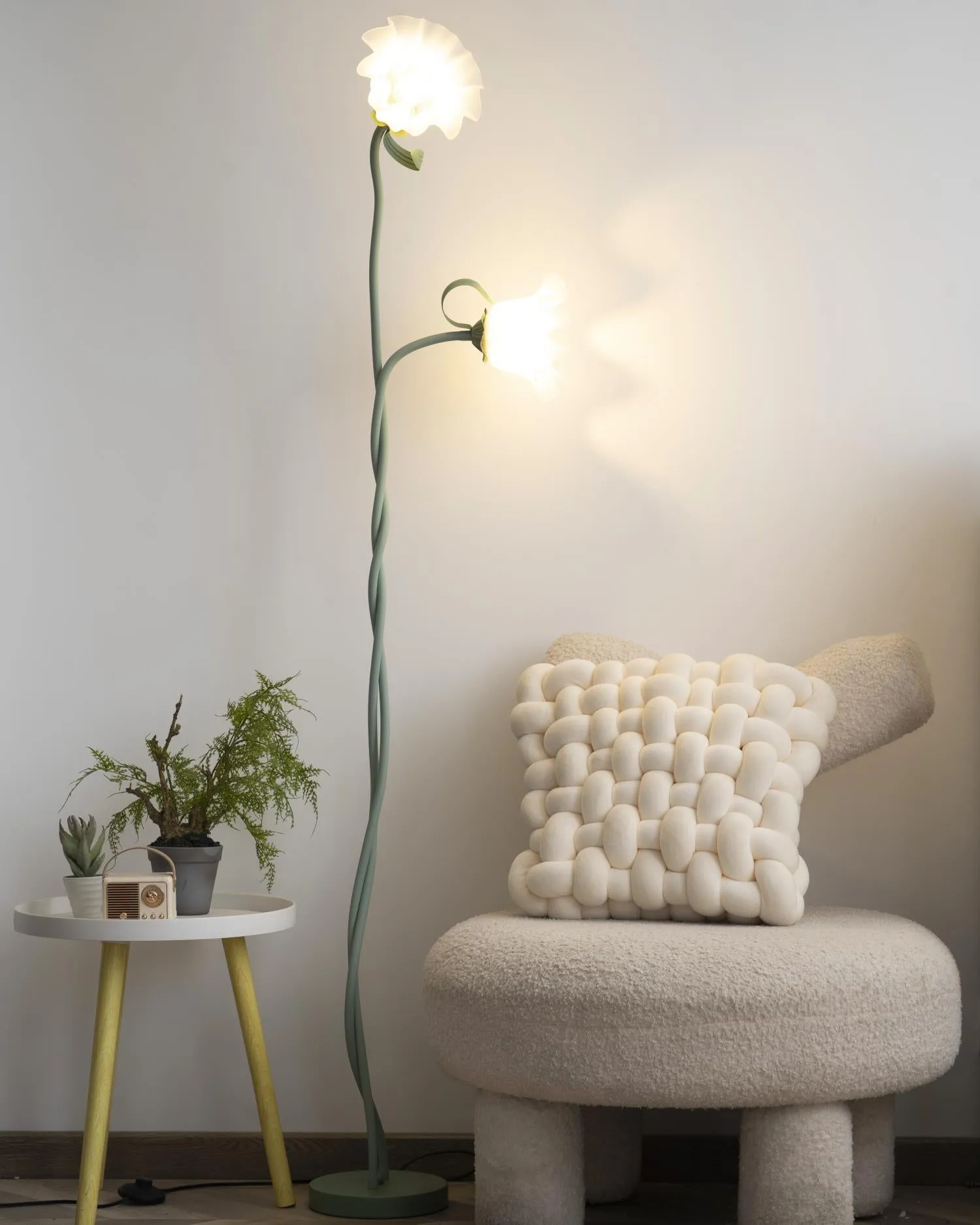 Calla Flowers Floor Lamp