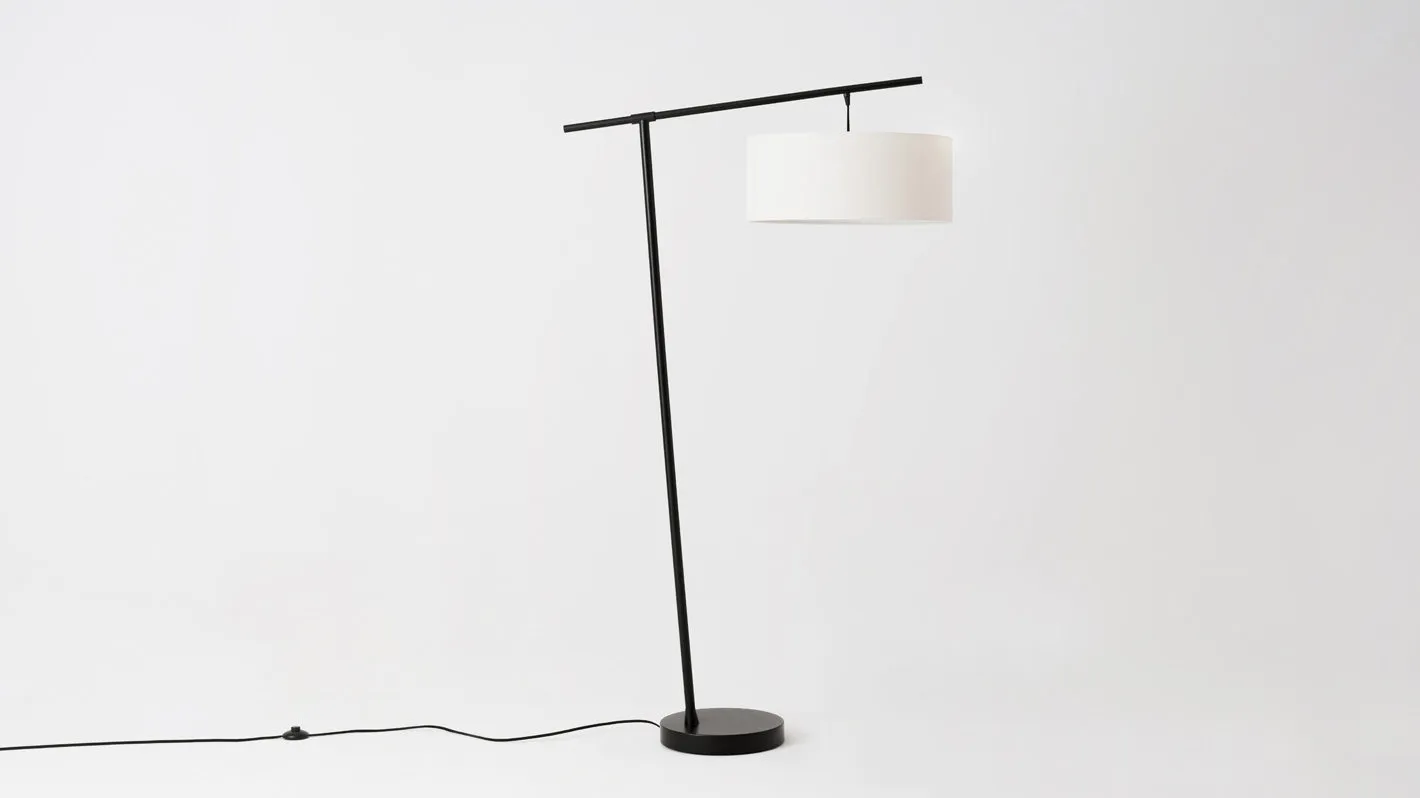 conick floor lamp