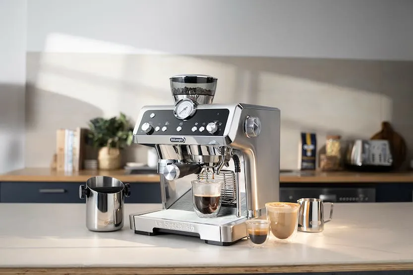 DeLonghi La Specialista Pump Espresso Coffee Machine | EC9355.M