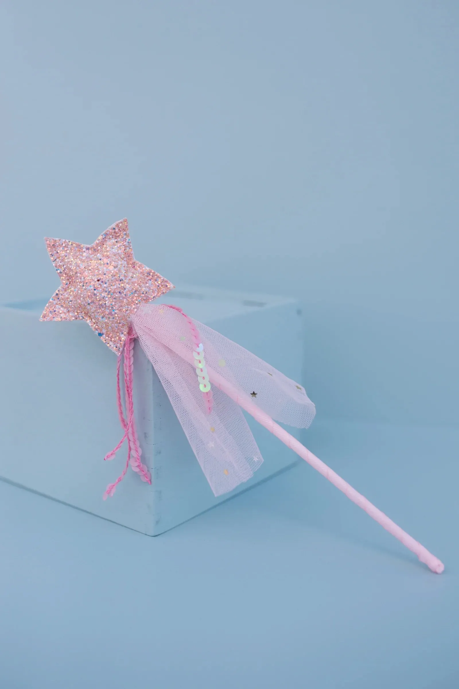 Great Pretenders Boutique Unicorn/Star Wands