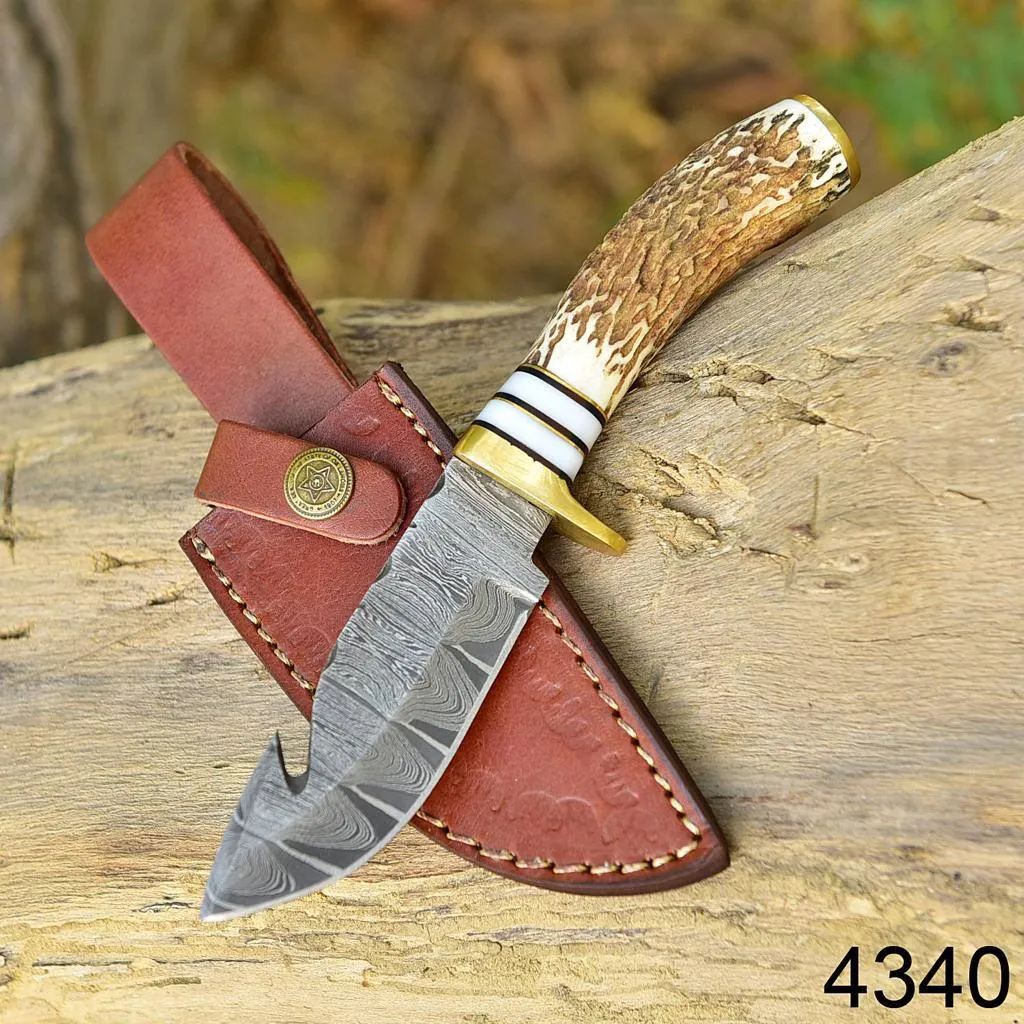 Handmade Damascus Steel Gut Hook Fixed Blade Skinning Knife Stag Antler Handle Brass Guard x-400