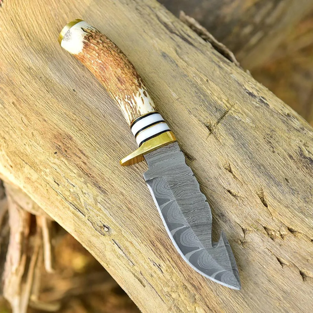 Handmade Damascus Steel Gut Hook Fixed Blade Skinning Knife Stag Antler Handle Brass Guard x-400