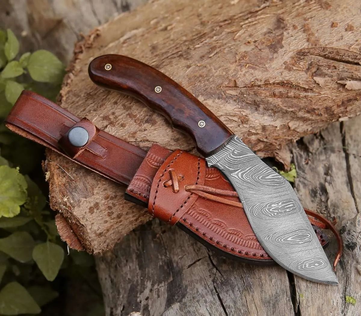 Huntsman Damascus Kukri Knife with Exotic Rose Wood Handle